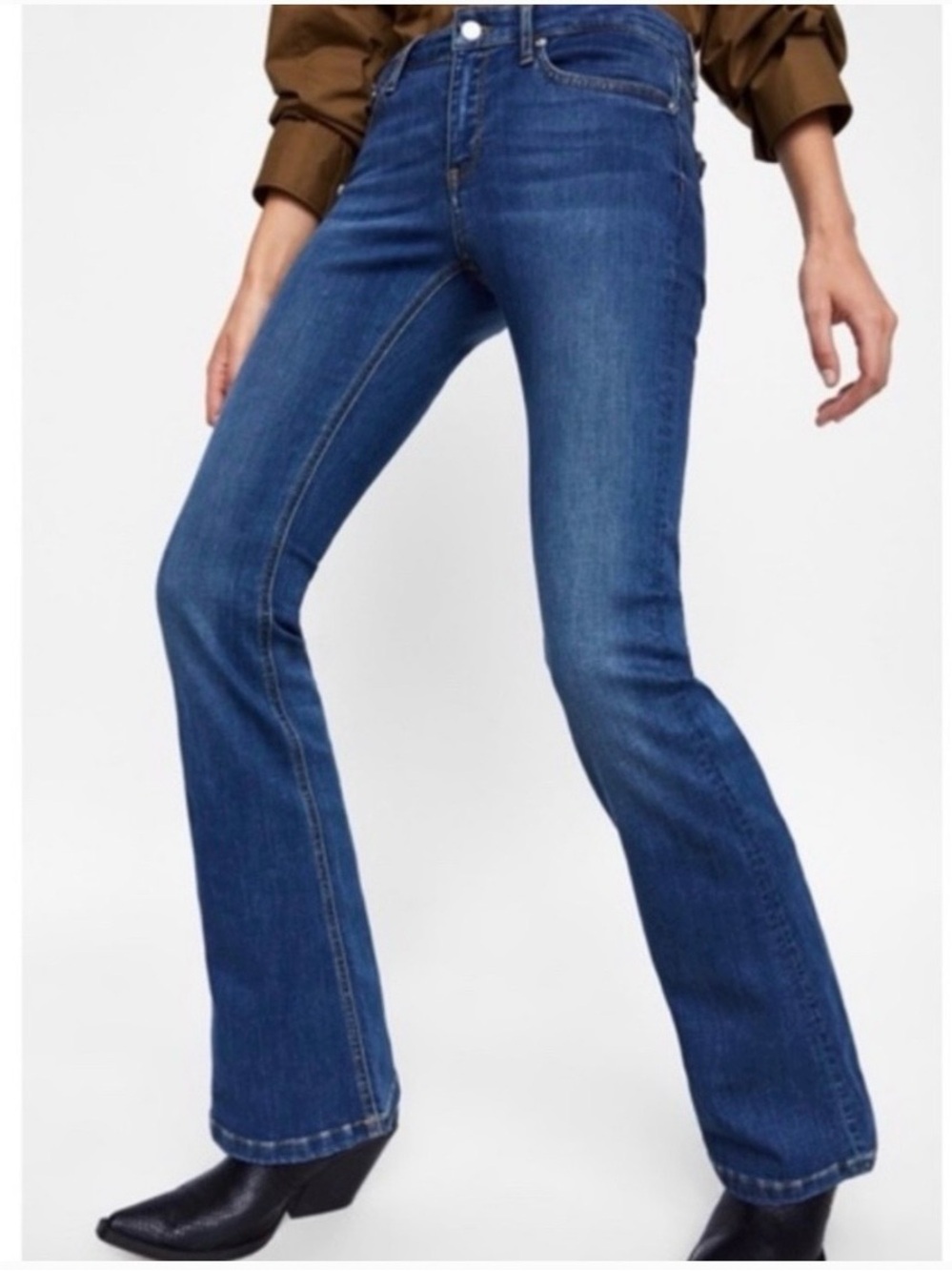 Zara Women Premium Denim Collection Slim Fit Flare Leg Medium Rise Jean Sz 4 NWT